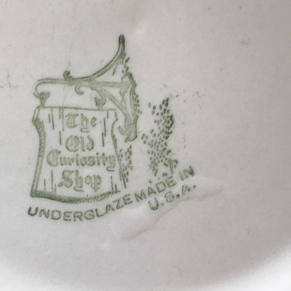 COPY - The Old Curiosity Shop dinner plate. 10 in  - l have 4 of them - Picture 3 of 3